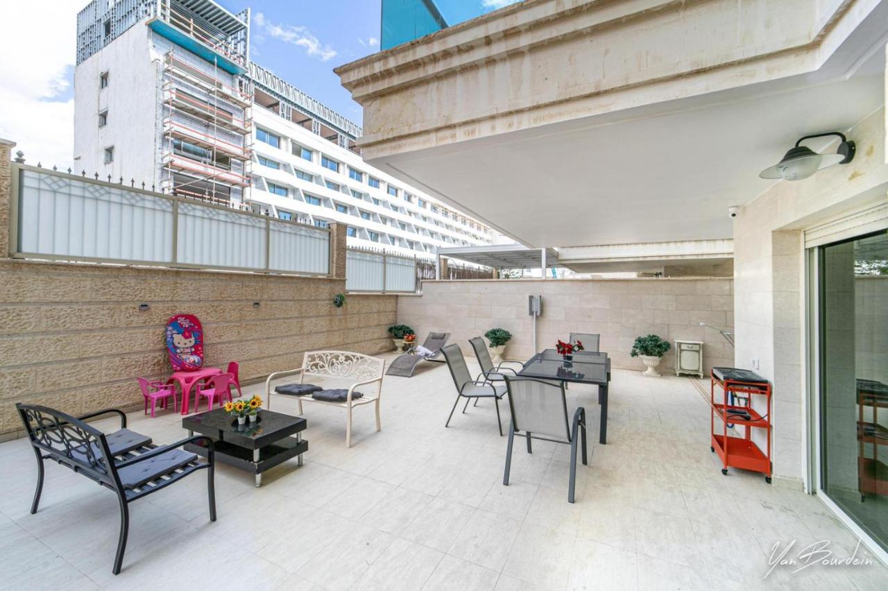 Milana'S Deluxe With Big Patio And Pool Apartment Eilat Ngoại thất bức ảnh