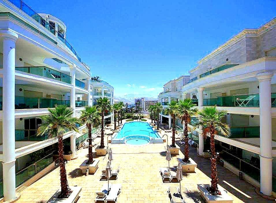 Milana'S Deluxe With Big Patio And Pool Apartment Eilat Ngoại thất bức ảnh