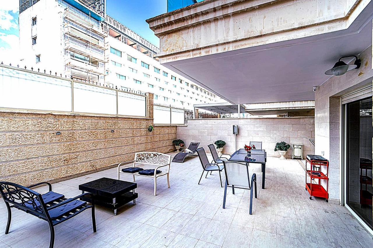 Milana'S Deluxe With Big Patio And Pool Apartment Eilat Ngoại thất bức ảnh