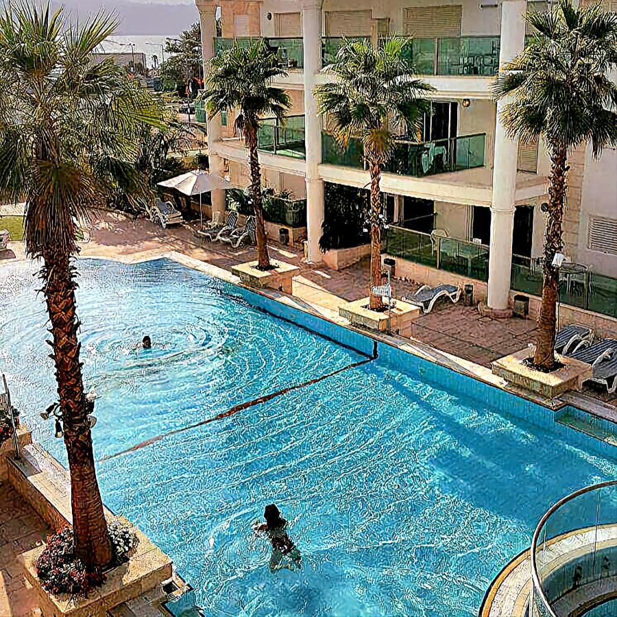 Milana'S Deluxe With Big Patio And Pool Apartment Eilat Ngoại thất bức ảnh