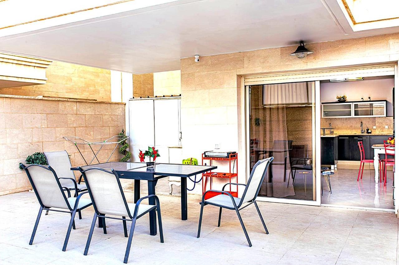 Milana'S Deluxe With Big Patio And Pool Apartment Eilat Ngoại thất bức ảnh