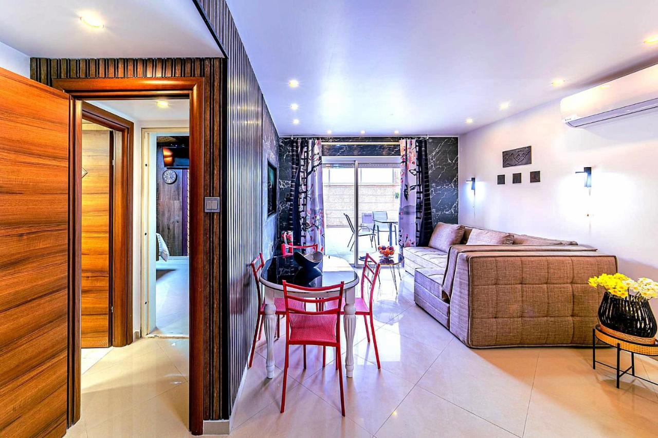 Milana'S Deluxe With Big Patio And Pool Apartment Eilat Ngoại thất bức ảnh